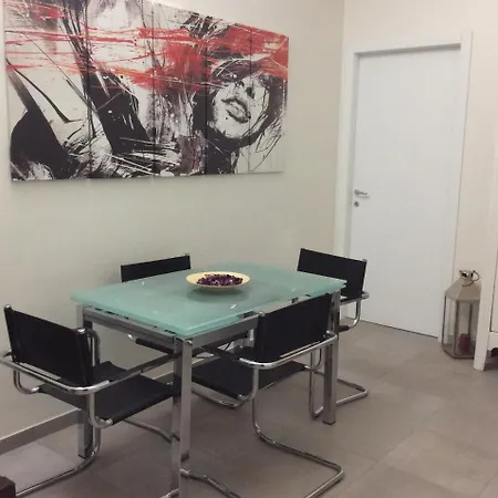 بيت ضيافة Piccole Di Charme 4*