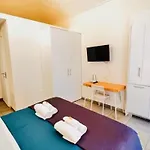 Konukevi Piccole Di Charme 4*